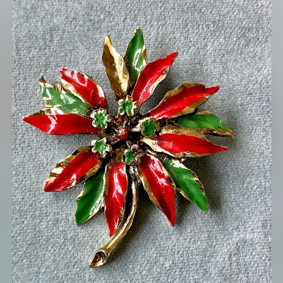 2 Vintage Poinsettia Holiday Brooch / Pins - Picture 8 of 9